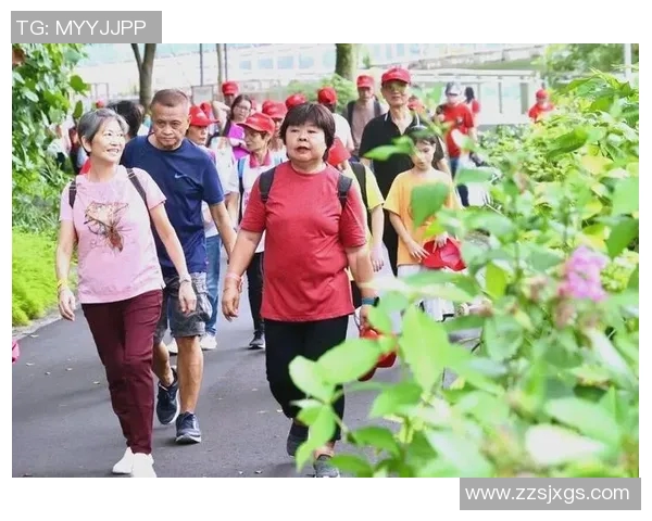 新加坡政府宣布加强疫情防控措施 保障公众健康安全